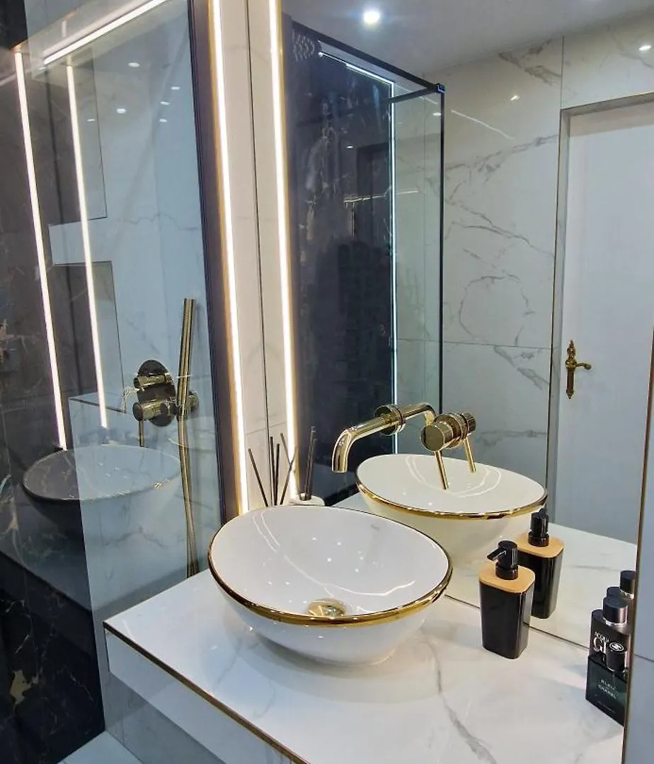 Arma Design Apartment 2 Bedrooms Warsaw